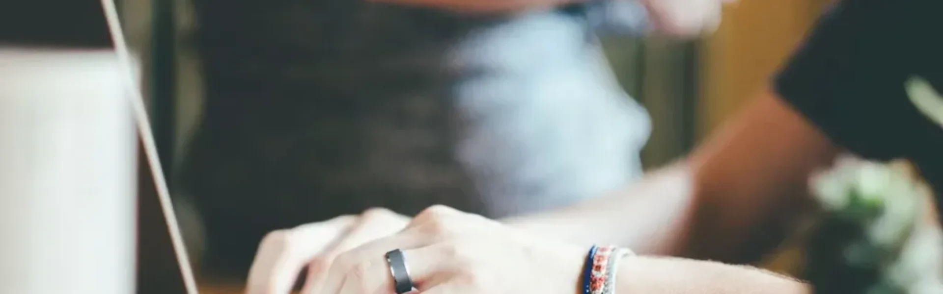 __c__mo_solicitar_el_permiso_de_residencia_en_espa__a_por_arraigo_