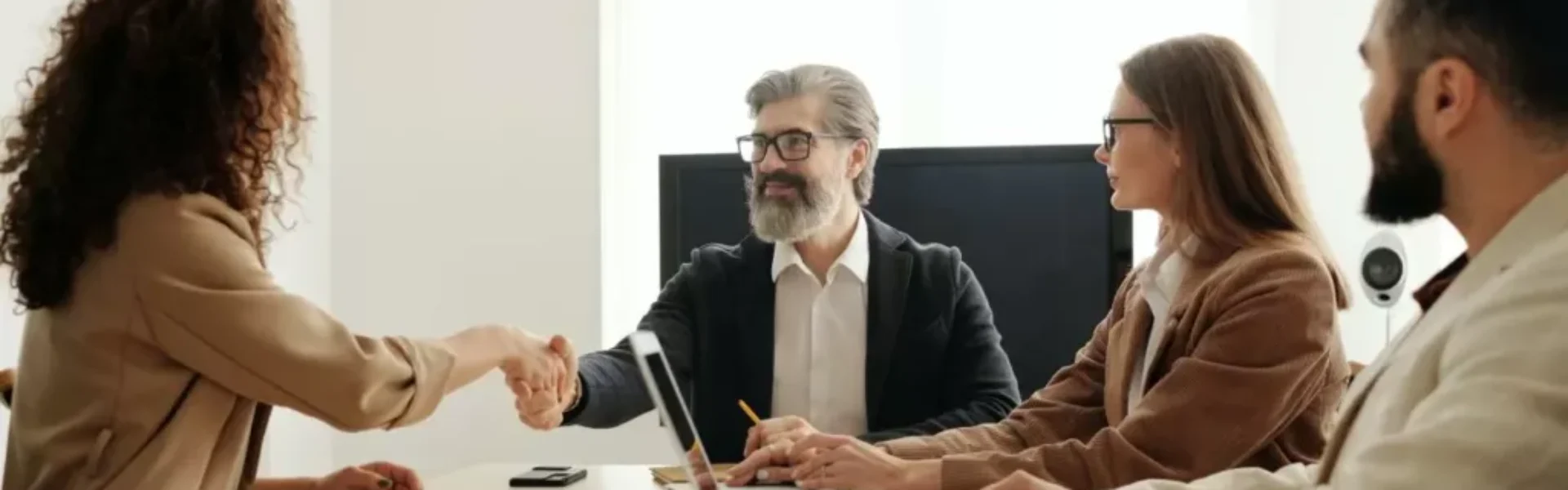 claves_para_solicitar_la_residencia_en_espa__a_por_traslado_intraempresarial